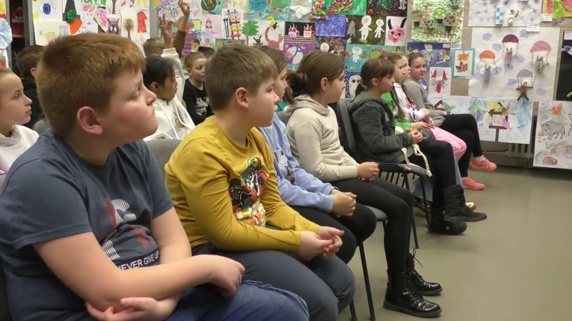 Embedded thumbnail for  Živa knižnica s Katarínou Škorupovou 