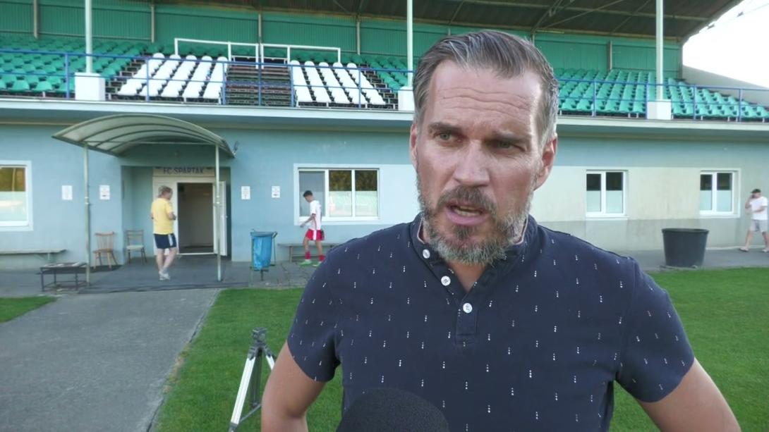Embedded thumbnail for Futbalisti deklasovali Bošany